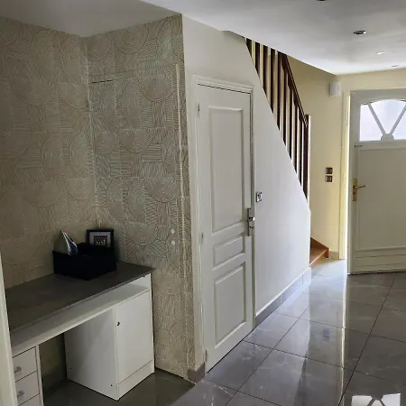 Chambres Dans Maison Гостевой дом