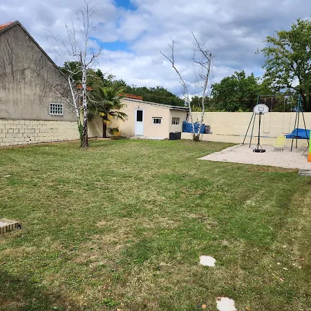 Гостевой дом Chambres Dans Maison Эрбле
